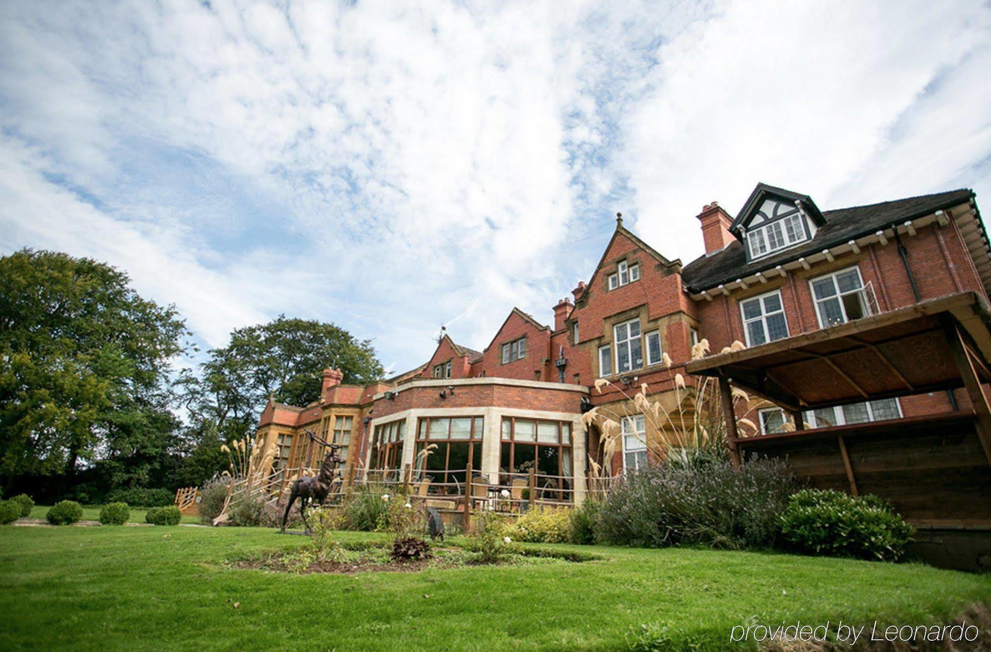 The Mount Country Manor Hotel & Golf Wolverhampton Exterior foto