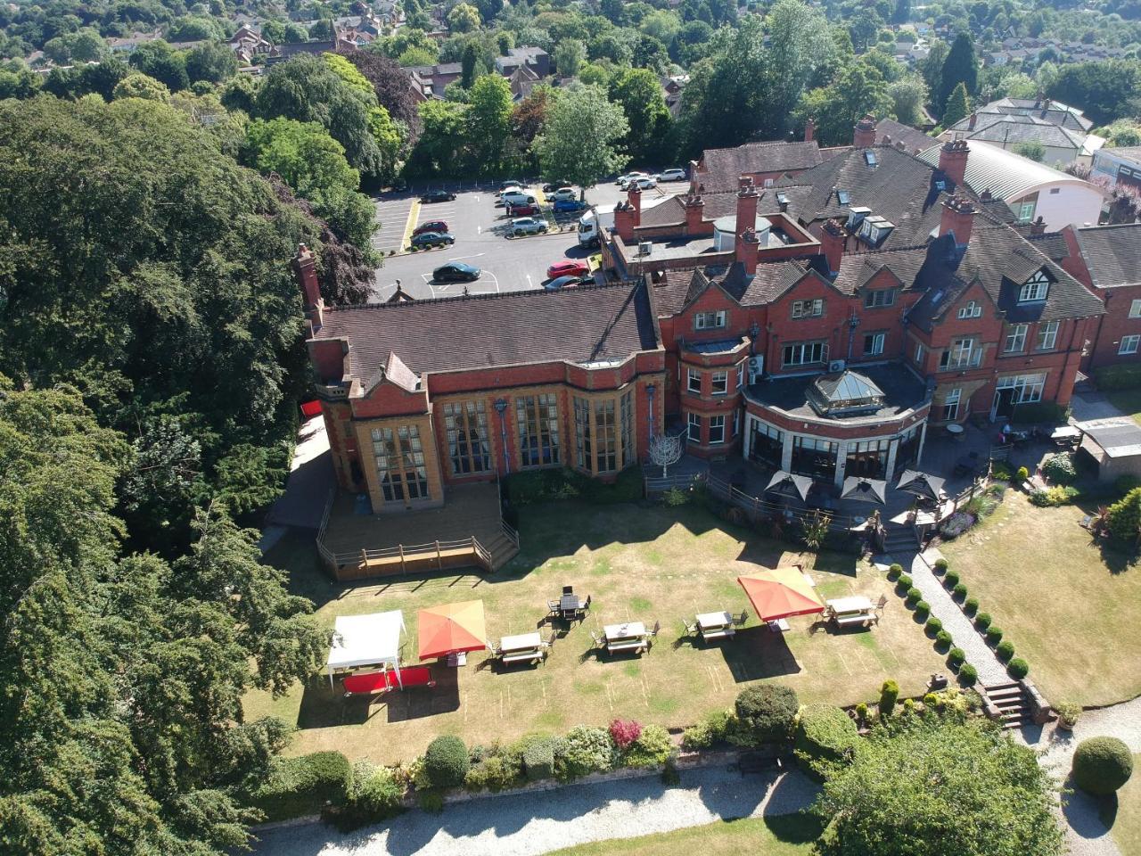 The Mount Country Manor Hotel & Golf Wolverhampton Exterior foto